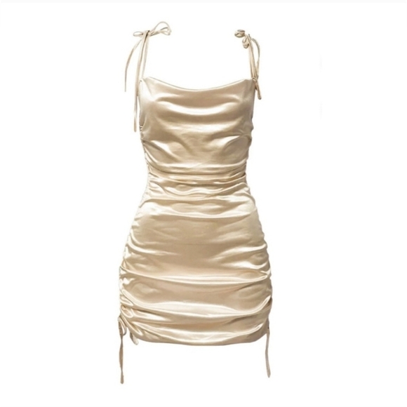 Leau Dresses & Skirts - Leau Cabo Satin Mini Ruched Dress Size Small in Champagne New With Tags